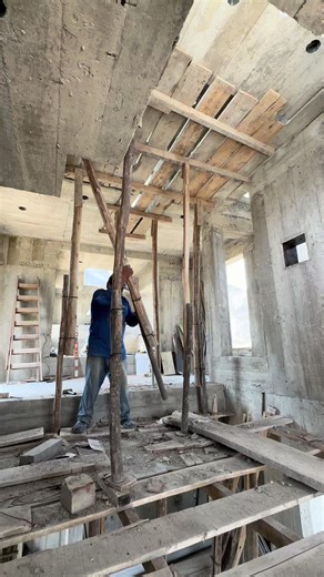 El espacio!! Desencofrar el vacío Llamar al sol, al aire,al al tiempo… Crear la admosfera entre el silencio y la luz!’ El USHNU del Último Inca #casachullpas #arquitecturaperuana @Gorkim @Byoungsoo Cho