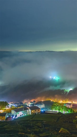 Beautiful Mountain Village in Cloudsㅣ#CinematicNature #4K고화질자연