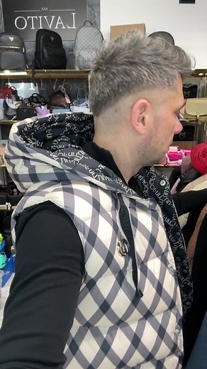 3.6K views · 46 reactions | Kurtki damskie Liu Jo⬇️ Kamizelka Liu...