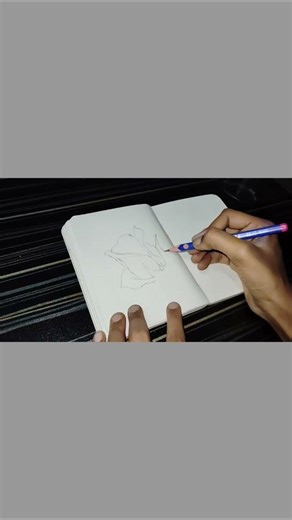 𝘀𝗶𝗺𝗽𝗹𝗲 𝗳𝗹𝗼𝘄𝗲𝗿 𝗱𝗿𝗮𝘄𝗶𝗻𝗴🌸✨ #artworks #artshorts #simpleart #drawing #sketchwithme