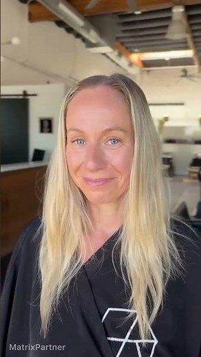 Low Maintenance Gray Blending for Blondes using Tonal Control Acidic Toner #haircolor #hairtok