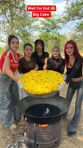 Big Cake 🎂 Chinese Food 🥝 Chicken Recipe 🐔 #food #dhurandhar #cooking #chickenfry #chinesefood #food