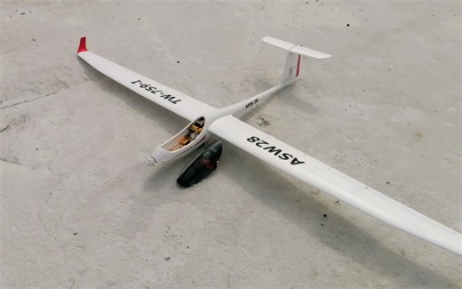 asw 28 RC 滑翔机重心设置