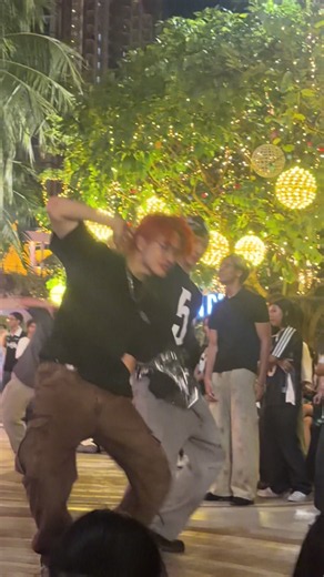 GOT7's Compass Dance Performance of 'Python'