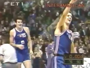 The moment when Vlade Divac took the Croatian flag from a fan marked the beginning of the end of his friendship with Drazen Petrovic. Curiously, just a few seconds earlier, Drazen and Vlade were the first teammates to celebrate after winning the World Cup in 1990. | HoopersParadise