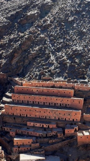 Aylal el Atlas _Morocco 🇲🇦 on Instagram‎: "Midelt 🍎🇲🇦part-2 : ahouli .maibladen 👌🏔️ Travel with Aylal el atlas 🦅 . . . . . . . . . . . . . . . . . . . #midelt #ميدلت #تاريخ #المغرب #morocco #rabat #marrakech #casablanca #fes #tours #tanger #france #agadir #atlasmountains #ouarzazat #tinghir #merzouga #tourisme #سافر"‎