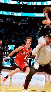 MAC IS BACK. 😤 Mac McClung can become the first player ever to 3-peat at #ATTSlamDunk 💥 Watch back Mac McClung's best dunks from 2023 and 2024 ahead of #StateFarmSaturday at 9AM! 💯 Vote for the Slam Dunk Champion! 🏆 NBA ID members can submit their scores after each dunk by using the NBA App or visiting nba.com/id. #NBAPhilippines #NBASpotlight | NBA Philippines