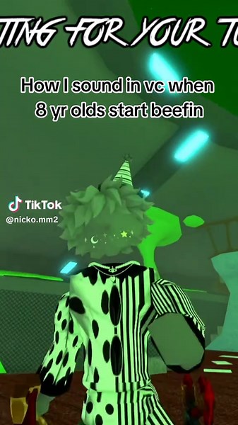 How I Sound in VC When 8 Yr Olds Start Beefin - Roblox Murder Mystery 2