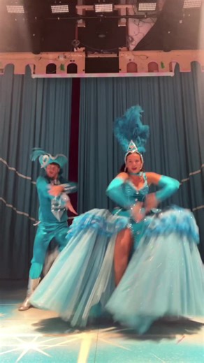 🫦🎅🏼 @Harrison Creech Dc: @Fäb #fyp #foryou #panto | dance