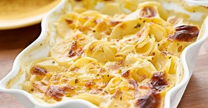Scalloped Potatoes: the easy recipe for a classic, layered side dish