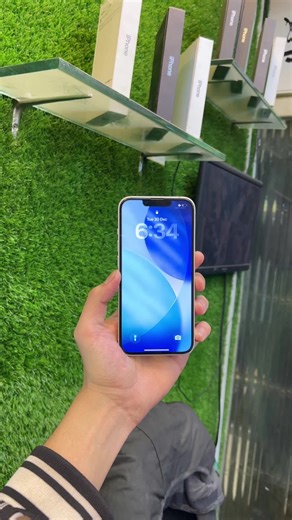 Model*: IPhone 13🥂♥️ *Status*: Factory Unlocked 🔓 *Storage*: 128 GB *Battery Health*83% *Colour*: white *LL/A*: ESIM physical *Condition*: 10/10 *Face iD*: Active✅ *Truetone*:Active✅ Water Resistant Air pack 🆗 *Fix Price*: 79,999/- Delivery All Across Pakistan 🇵🇰 in 1000/- Only 🫶🏻🌸 03178701386whatsapp *s/s mobile*