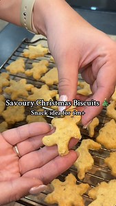 Xmas Food Ep. 2 🎄 Savoury Cheese & Rosemary Biscuits 😍 Making a change from sweet snacks, these will go down well with the whole family. They would also be perfect in a lunchbox so you BET Isaac will be having these in the run up to Christmas! You will need: • 125g butter • 125g plain flour • 100g grated cheddar • 1 tbsp dried rosemary Rub together all ingredients with your fingertips until a dough forms. Tip out onto a floured surface and roll with a rolling pin until 1/2cm thick. Cut out bis