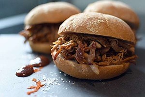 Weber Q Easy Pulled Pork | Pork Recipes | Weber BBQ