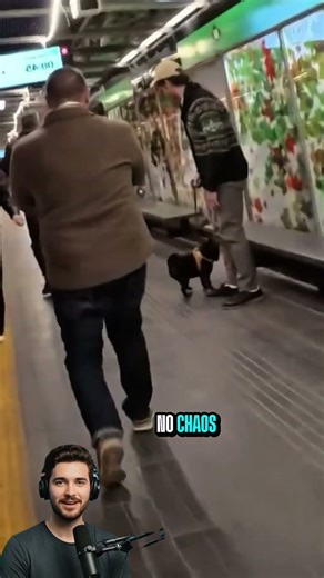 🔴 Viral! Pickpocket Exposed on the Barcelona Metro—Crowd Steps In