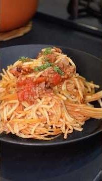 どうやら炊飯器でボロネーゼが作れるらしい。