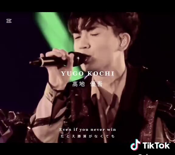 事務所の事情、世間の波に踊らされて狂わされてきた6人。 6人で最後に人生を賭けるって決めた「SixTONES」、これからもっと幸せになろうね。 #sixtones#田中樹#松村北斗#ジェシー#京本大我#森本慎太郎#髙地優吾#スト担#sixtones担#スト担に届け#oneokrock@SixTONES / ソニーミュージック