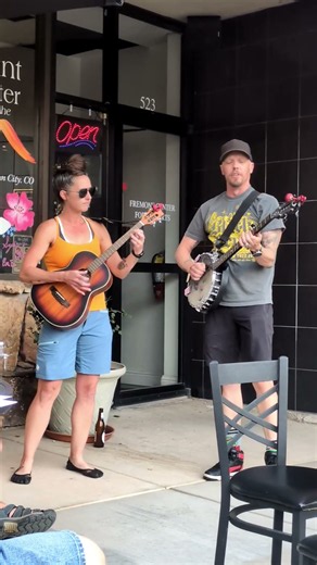 crazy by Gnarls Barkley on banjo and tenor guitar