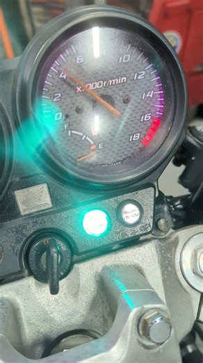 HONDA MC31-1006*** ホーネット250 初爆確認動画