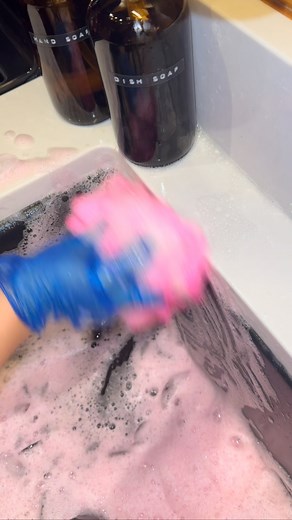 545K views · 2.7K reactions | #deepcleaning #cleaningasmr #cleaning #energy #cleaningmotivation #clean #asmr #cleanwithme #fyp | Katty Cleanwow | Facebook