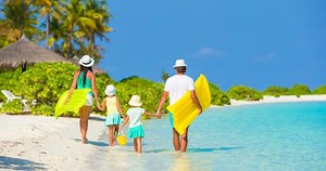 Beach Safety Tips Ngayong Bakasyon Para Sa Buong Pamilya | theAsianparent Philippines