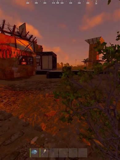 Looting n' Scooting with the rockets #rust | rust