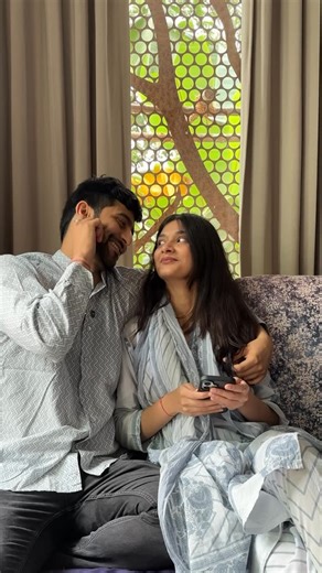 Pooja Karan Bafna | When your wife tries all the random remedies! 😂😂 Tag and share it with your superstitious partner and save them from dandruff for real.... | Instagram