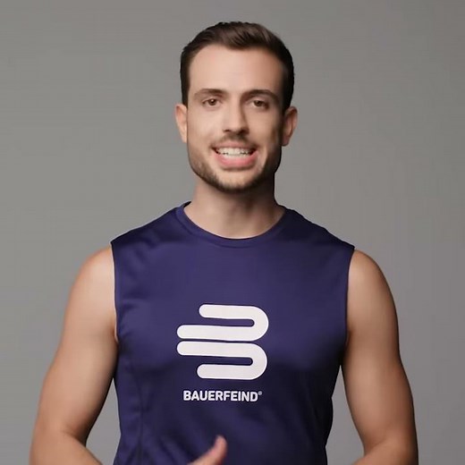 Rückentraining - Vierfüßler mit abgehobenen Knien