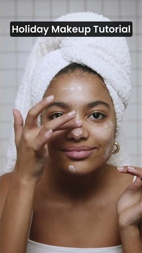 Red & Gold Holiday Makeup Tutorial – Sparkle Like Santa