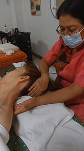 ปวดตึงคอบ่าไหล่ ออฟฟิศซินโดรม กดจุดนี้เลย เปิดสอนส่วนตัวทุกวัน พร้อมใบประกาศขึ้นทะเบียนเพียง14,900บาท สมัครโอนจอง สแกนQR code | ณัชชา นวดหน้าดีดเส้น