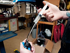 How to bleed Formula R1 and The One brakes | BikeRadar