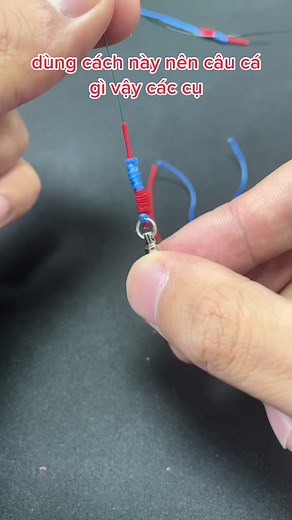 How to Thread Fishing Hooks with Colorful Fishing Line