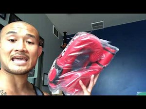 What’s the difference between Fairtex gloves?