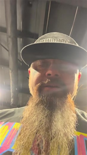 Check Your Oil Levels: A Quick Reminder