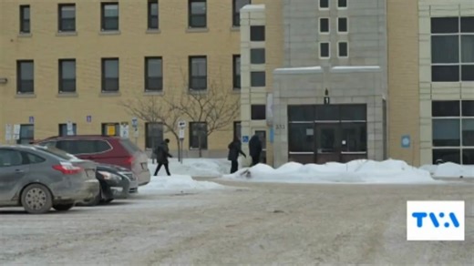 Maintien des services d'inhalotérapie à l'Hôpital de Matane et d'Amqui. 🏥 Je vous invite à visionner ce reportage de TVA Est-du-Québec avec le témoignage du Dr. Antoine Séguin. Je suis de tout coeur avec le personnel pour maintenir les services actuels. Je demande au CISSS du Bas-Saint-Laurent de reculer avec son projet. Si il faut une mobilisation, je ferai appel à vous tous. À suivre. | Pascal Bérubé