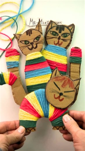🎨🐱 Meet my purr-fectly playful yarn cats! Made with love, cardboard, and a splash of creativity. Who else loves turning scraps into cute crafts? 💛🧶 ✨ More ideas in our blog: Mr-Mintz.com ➡️ link in bio @mrmintz_crafts . . . . . #DIYFun #YarnCraft #CardboardArt #CraftyCats #HandmadeJoy #UpcycledArt #CreativeKidsCrafts #ArtWithHeart #ColorfulCreation #montessori #diytoys #funforkids #mrmintz | Mr Mintz Crafts