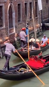 Wish you were here! 🇮🇹 Vacation Rowing With Oar Board! Italy Adventure Awaits As Oar Board Celebrates Rowing With 8,000 Rowers In Venice | Episode 9 https://youtu.be/j937qdmfiDM This time, Adventure Awaits on the canals of Venice, Italy! Oar Board participated in the internationally renowned rowing regatta The Vogalonga - a non-competitive celebration for all rowers. This peaceful protest against wave damage caused by motor boats, and lagoon degeneration, brings together Venetians and enthusia