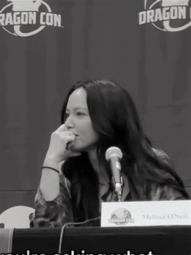 Melissa O'Neil at Dragon Con: The Rookie cast moments