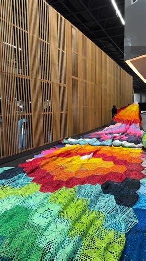 61K views · 2.8K reactions | The largest crochet mural in the world was on display in Mexico earlier this month! Have you taken part in any community or collaborative projects before? Reel by: cielotejidoac via Instagram in collaboration with @lizmuebles | Yarnspirations | Facebook
