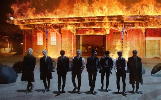 【Stray Kids】官方中字！收录曲-"叮" (FREEZE) MV