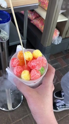 Eli Ailloni on TikTok