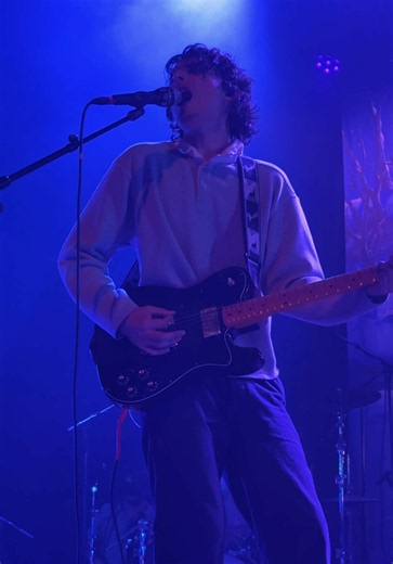 @Finn Wolfhard performing “objection” last night in nyc! #finnwolfhard #finn #commonsideeffectstour #happybirthday #objection
