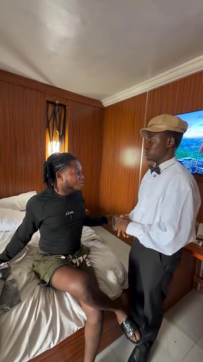 When male waiter needs help from a Gay customer 😂😅. | ConfirmUpdate Media