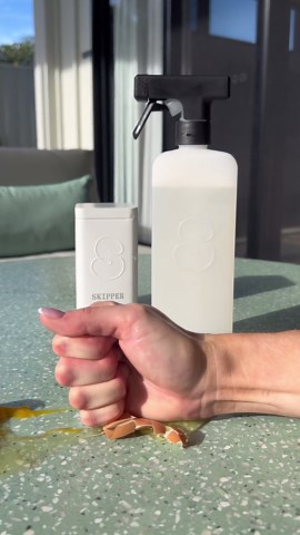 Our Aussie-made universal cleaner leaves all surfaces sparkling clean without the nasties, eggcelent