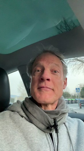 #aprendeingles #englishteacher #apprendrelanglais #english #mikethechameleon #dialogue