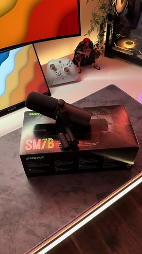 New Mic Shure SM7b✨ . . . #setup #mic #pc #fyp #بيسي #gaming #مايك #sm7b @shure #tech