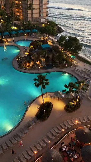 Explore Ka'anapali Beach Club in West Maui