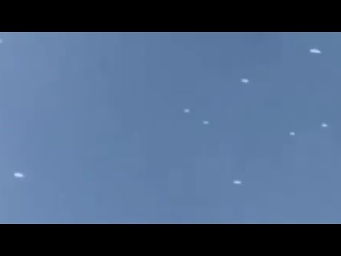 Fleet of alien craft 24