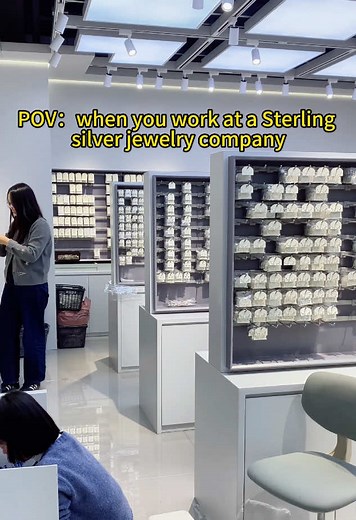 POV：When you work at a sterling silver jewelry company🥰 #jewelryodm #sterlingsilver #sterlingsilverjewelry #sterlingsilverjewelryfactory #jewelrywholesale