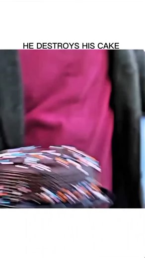 cinemaphile on Instagram: "Watch till the end 😭 Gotham is an American superhero crime drama television series developed by Bruno Heller, produced by Warner Bros. Television and based on characters from the Batman mythos in comic books published by DC Comics. It features an ensemble cast that includes Ben McKenzie as James "Jim" Gordon, Donal Logue as Harvey Bullock, and David Mazouz as Bruce Wayne. The show follows Gordon's early days at the Gotham City Police Department following the murder of