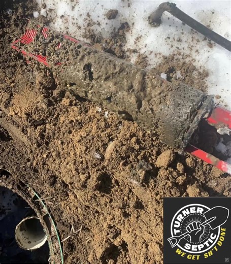 Well well well… look what we have here. 👀💩 This is a septic tank filter that hasn’t been cleaned in a while, and let me tell you… when it gets this clogged up, things start getting spicy 🌶️ in all the wrong ways. 🚽 Drains start slowing down 🚿 Toilets start acting suspicious 💥 Pressure builds up in the tank And before you know it… your house 🏡 is trying to host a very unwanted sewage party. At Turner Septic, we pull filters like this all the time, and every single time my first thought is…